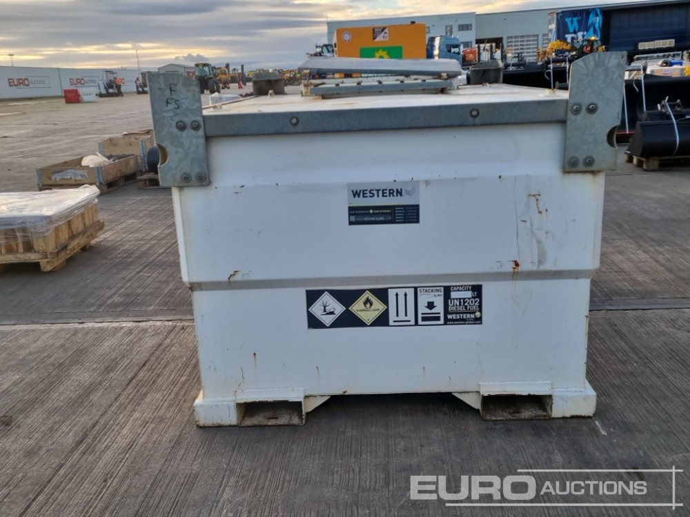 2016 Western 30TCG - خزان تخزين: صور 4 2016 Western 30TCG - خزان تخزين: صور 4