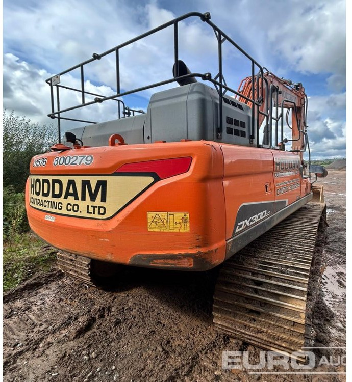 2017 Doosan DX300LC-5 - حفارات زحافة: صور 4 2017 Doosan DX300LC-5 - حفارات زحافة: صور 4