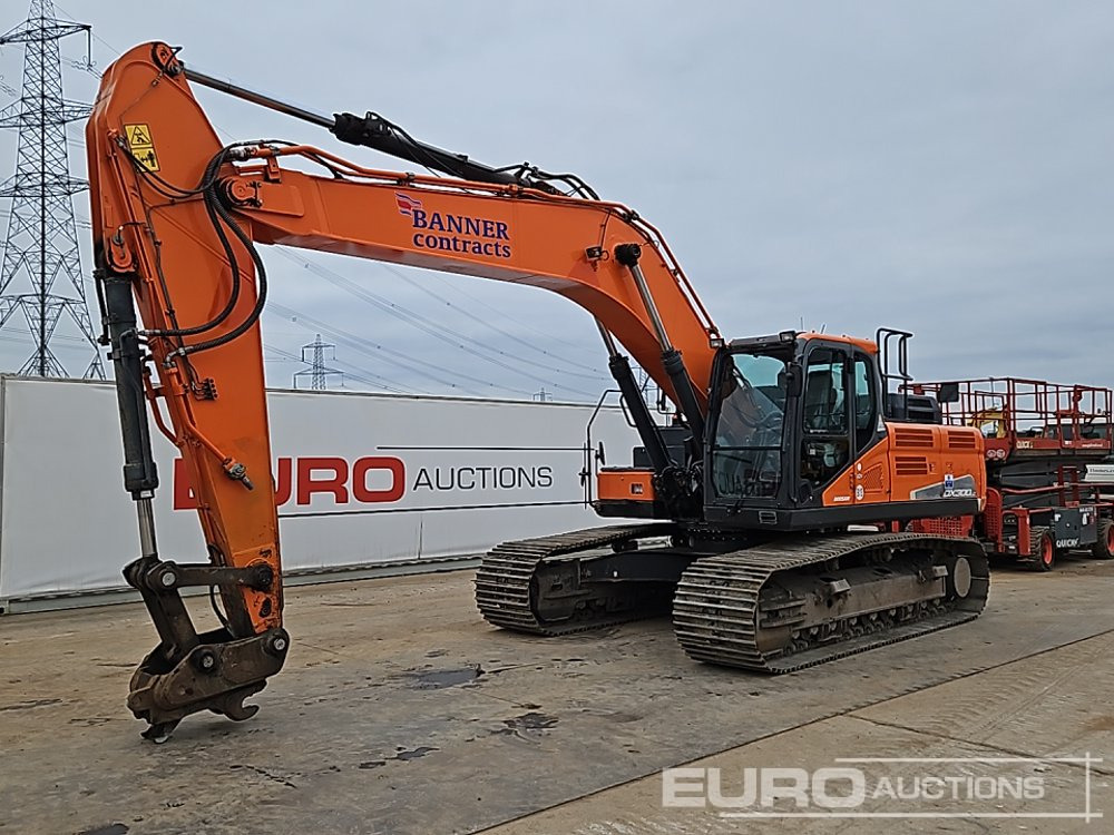 2017 Doosan DX300LC-5 - حفارات زحافة: صور 1 2017 Doosan DX300LC-5 - حفارات زحافة: صور 1