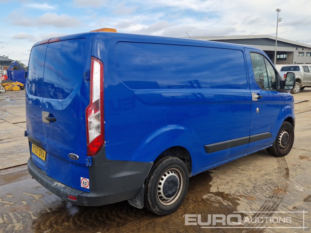 2017 Ford Transit 270 - فان المدمجة: صور 5 2017 Ford Transit 270 - فان المدمجة: صور 5