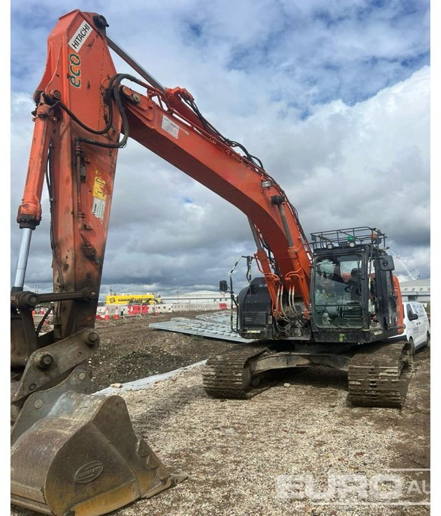 2017 Hitachi ZX225USLC-6 - حفارات زحافة: صور 1 2017 Hitachi ZX225USLC-6 - حفارات زحافة: صور 1