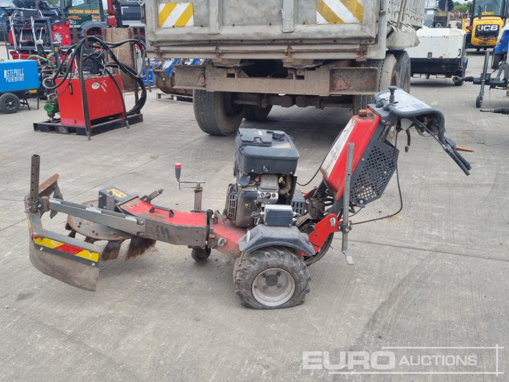 2017 Kersten UBS Hydro II 14 Diesel Pedestrian Weed Brush, Vanguard Engine - الآلات والماكينات الزراعية: صور 2 2017 Kersten UBS Hydro II 14 Diesel Pedestrian Weed Brush, Vanguard Engine - الآلات والماكينات الزراعية: صور 2