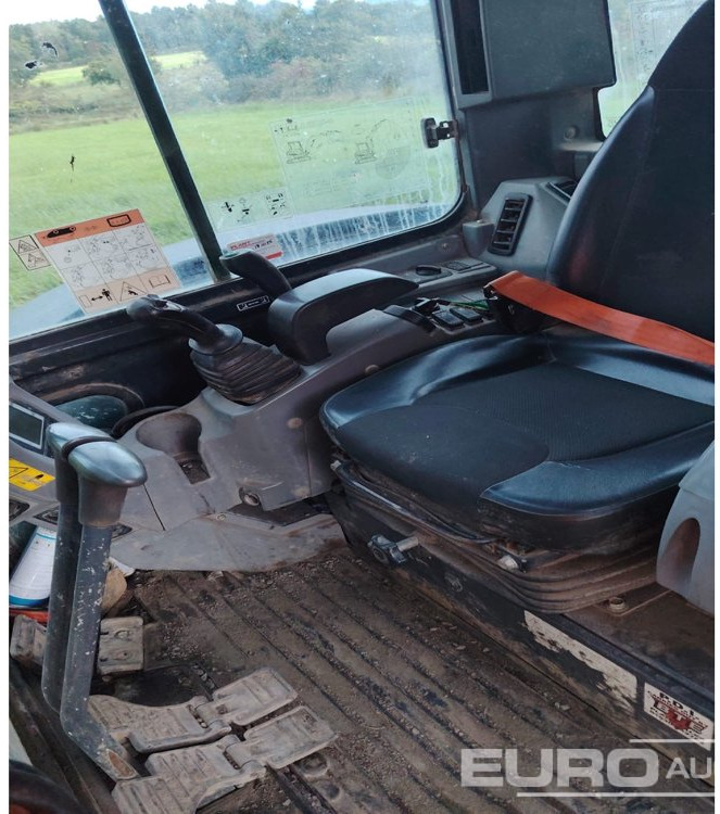 2017 Kubota U55-4 - حفارة مصغرة: صور 4 2017 Kubota U55-4 - حفارة مصغرة: صور 4