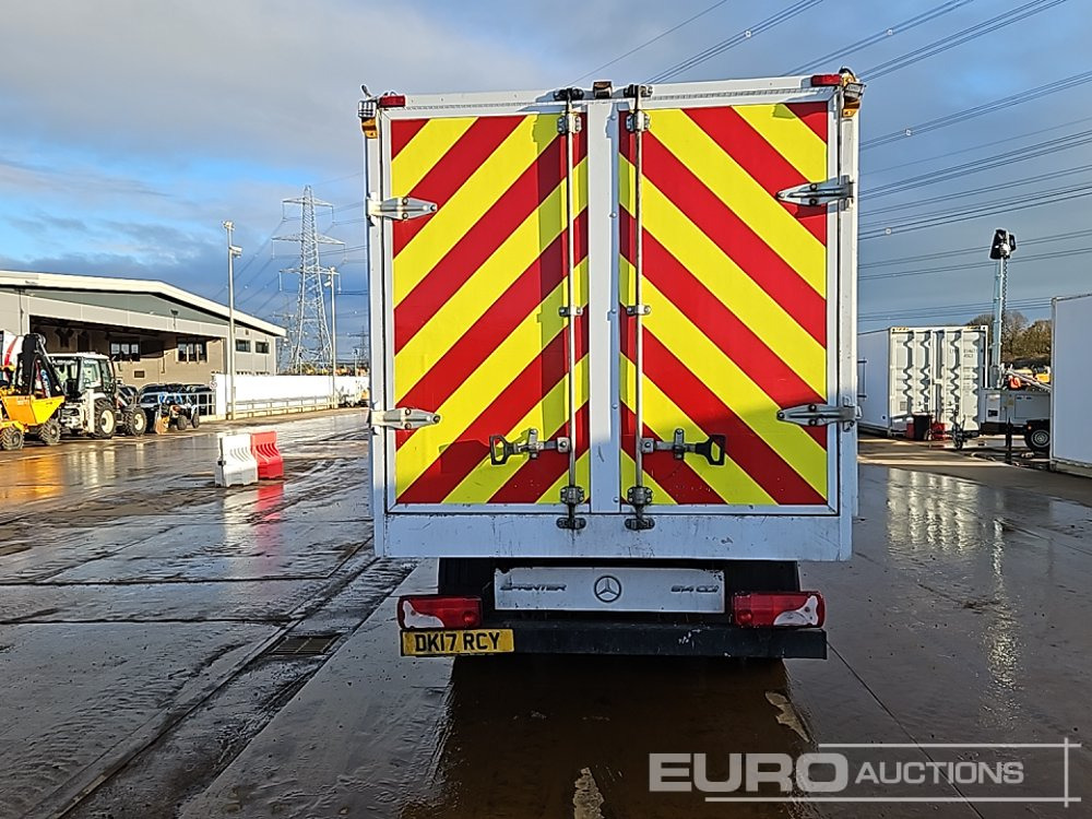 2017 Mercedes Sprinter - قلاب صغير: صور 4 2017 Mercedes Sprinter - قلاب صغير: صور 4