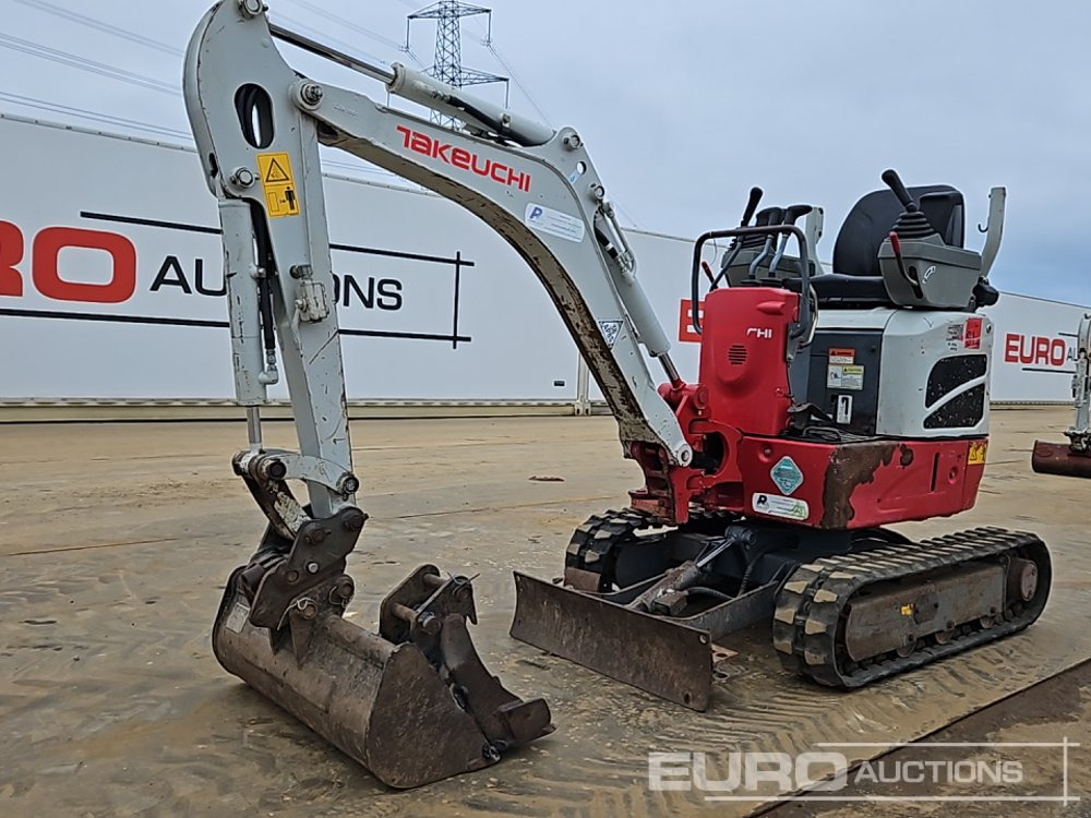 2017 Takeuchi TB210R - حفارة مصغرة: صور 1 2017 Takeuchi TB210R - حفارة مصغرة: صور 1