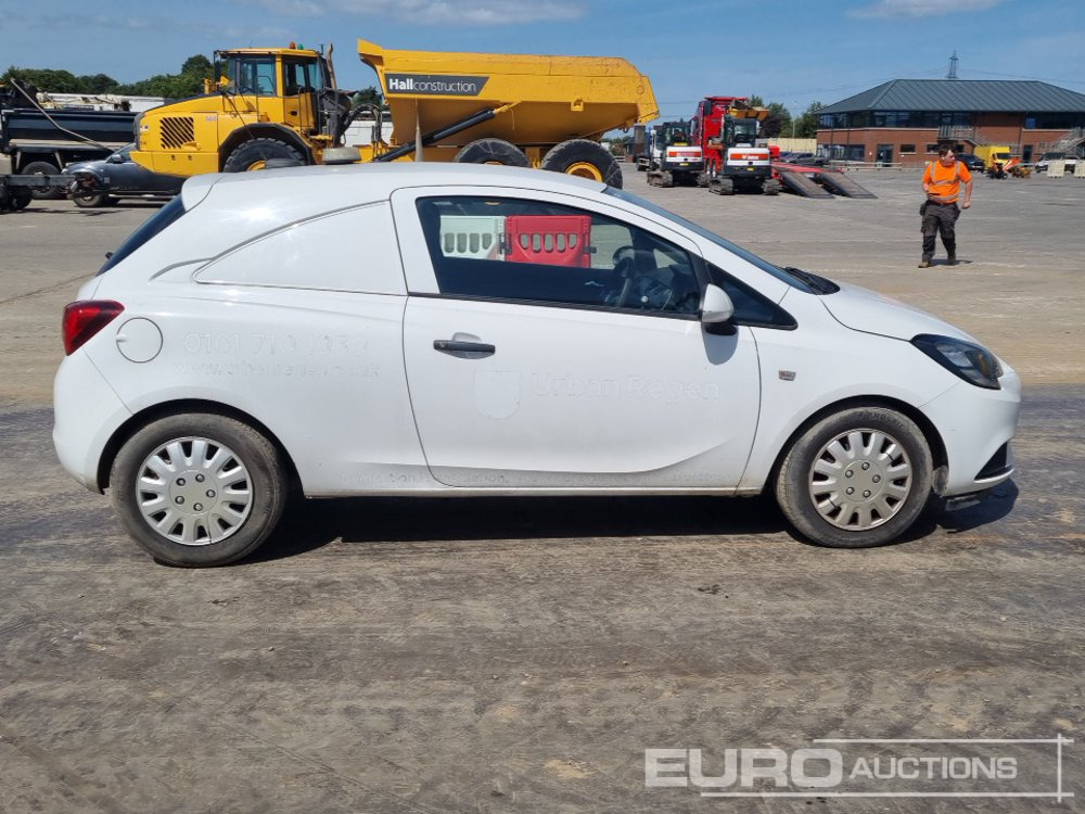 الشاحنات الصغيرة 2017 Vauxhall Corsa: صور 6