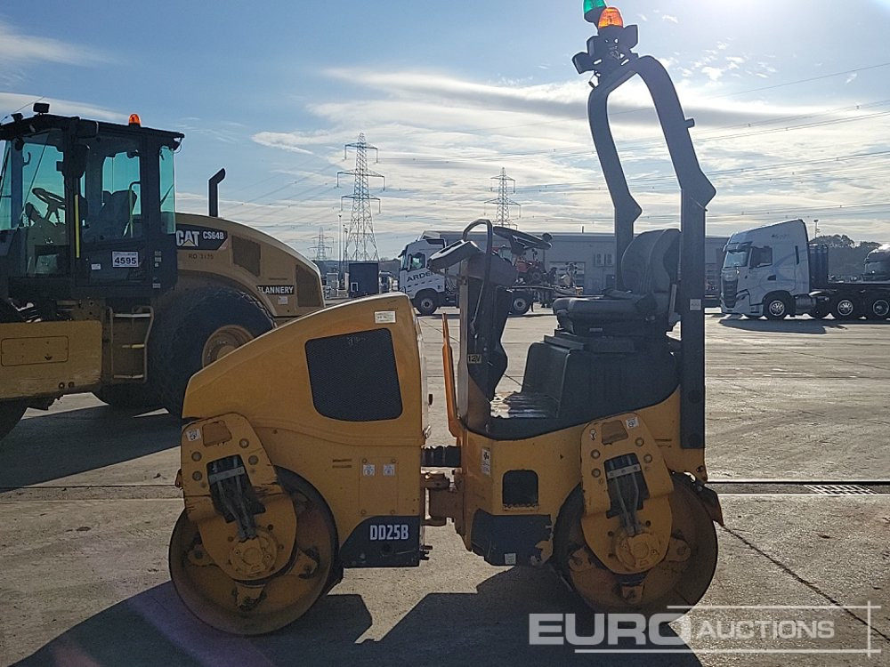 2017 Volvo DD25B - مدحلة الأسفلت: صور 2 2017 Volvo DD25B - مدحلة الأسفلت: صور 2