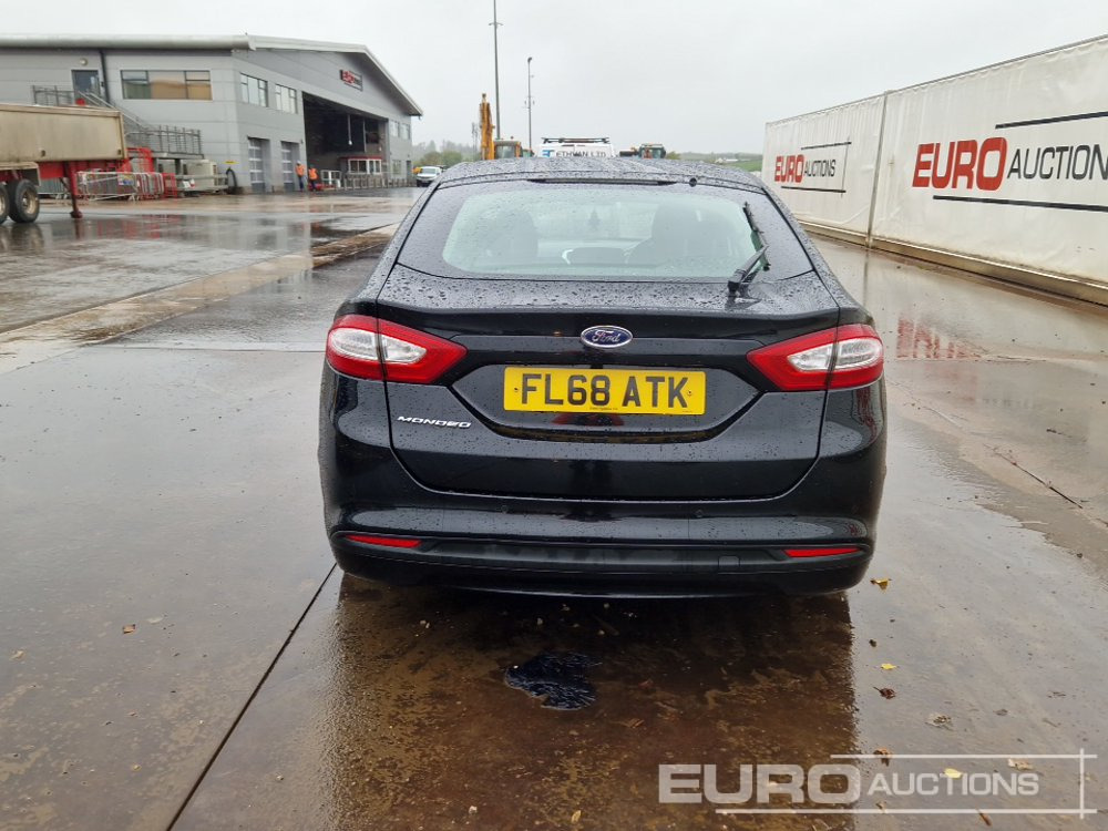 2018 Ford Mondeo Zetec Ed - سيارة: صور 5 2018 Ford Mondeo Zetec Ed - سيارة: صور 5