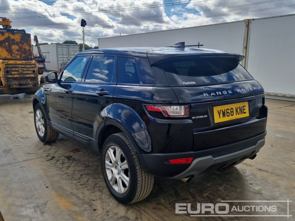 2018 Land Rover Range Rover Evoque - سيارة دفع رباعي: صور 3 2018 Land Rover Range Rover Evoque - سيارة دفع رباعي: صور 3