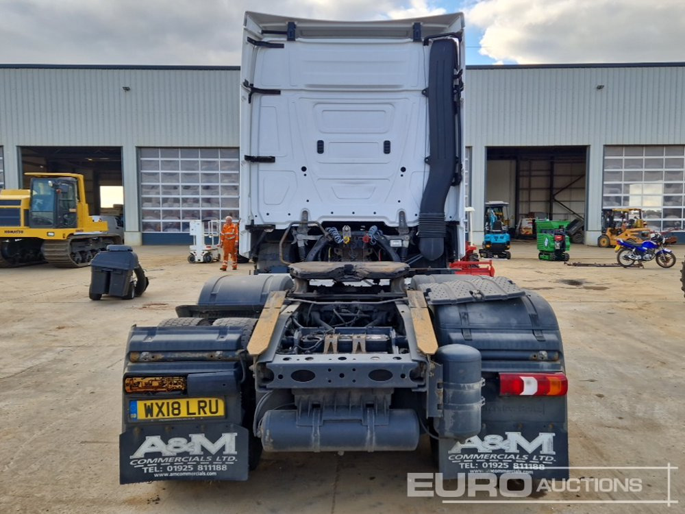 2018 Mercedes Actros 2545 - شاحنة جرار: صور 4 2018 Mercedes Actros 2545 - شاحنة جرار: صور 4