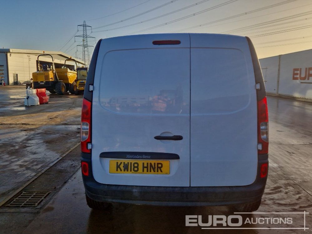 2018 Mercedes Citan 109CDI - الشاحنات الصغيرة: صور 4 2018 Mercedes Citan 109CDI - الشاحنات الصغيرة: صور 4