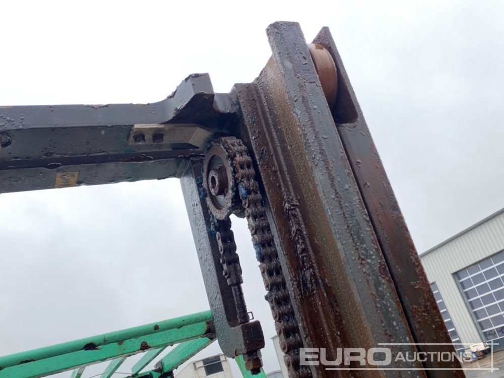 رافعة شوكية 2018 Mitsubishi FD25N: صور 14