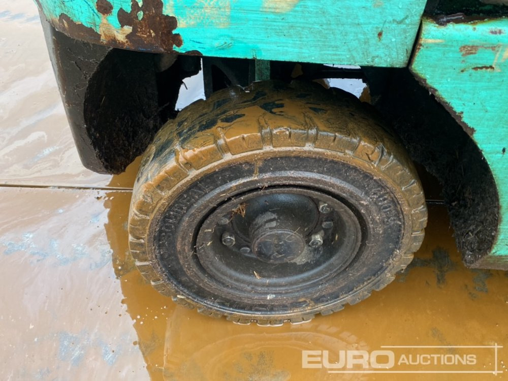 رافعة شوكية 2018 Mitsubishi FD25N: صور 8