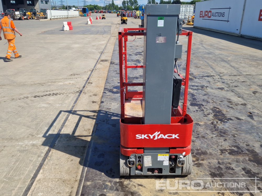 2018 SkyJack SJ16 - منصات هيدروليكية متنقلة: صور 4 2018 SkyJack SJ16 - منصات هيدروليكية متنقلة: صور 4
