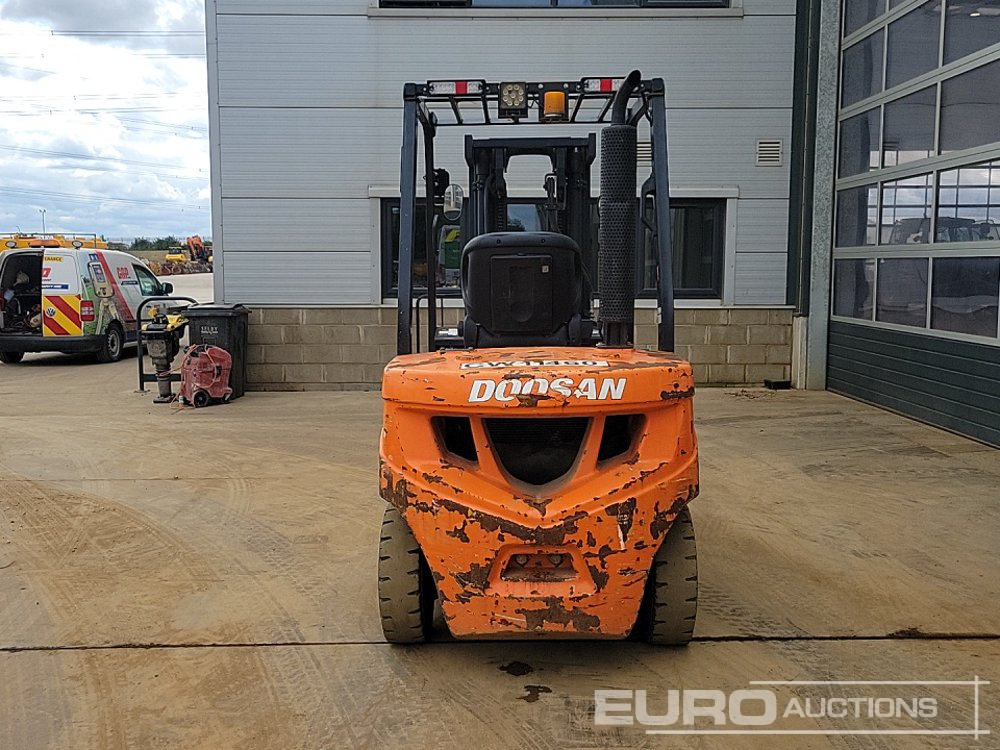 2019 Doosan D30GP - رافعة شوكية: صور 4 2019 Doosan D30GP - رافعة شوكية: صور 4