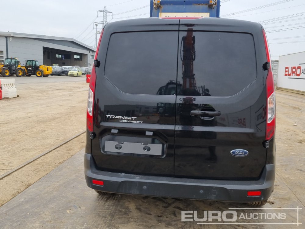 2019 Ford Transit Connect - الشاحنات الصغيرة: صور 4 2019 Ford Transit Connect - الشاحنات الصغيرة: صور 4
