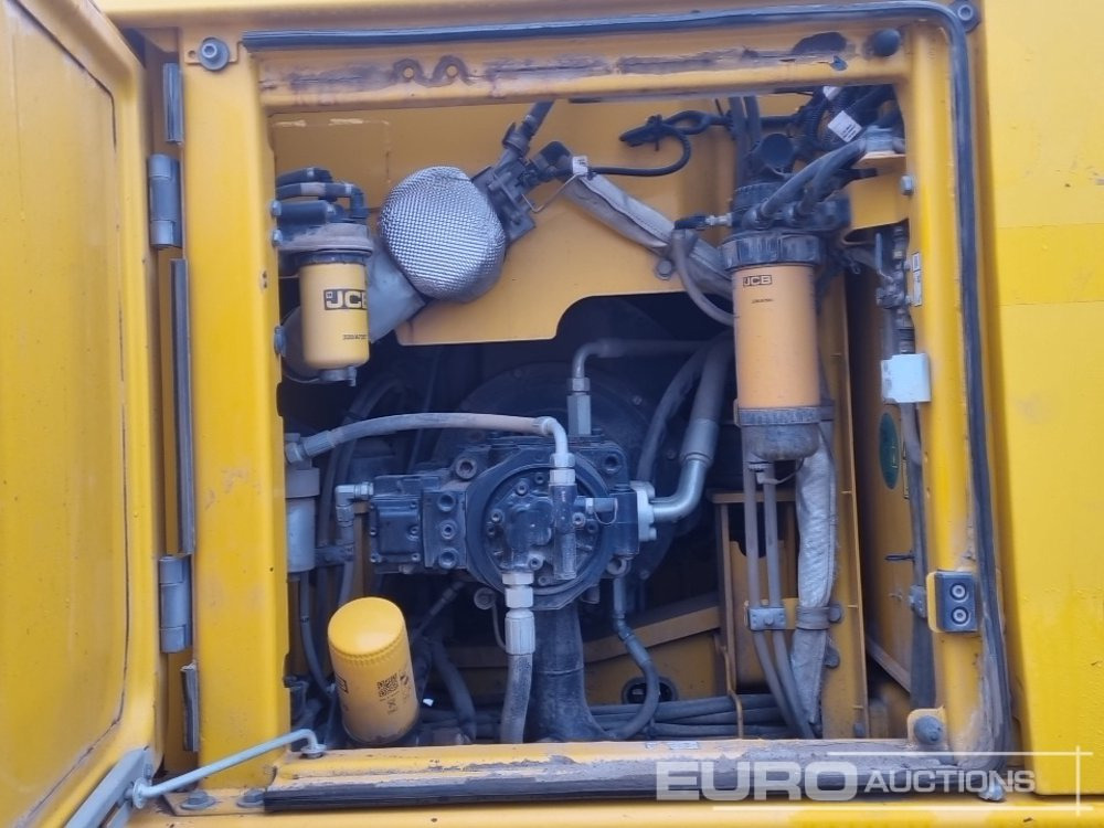 حفارات زحافة 2019 JCB 220X LC: صور 31
