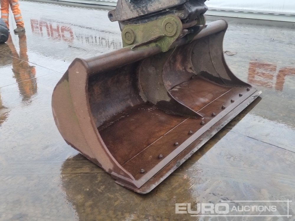 حفارات زحافة 2019 JCB 220X LC: صور 45