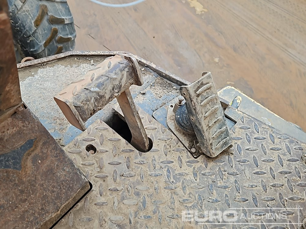 شاحنة قلابة صغيرة 2019 Mecalac TA9: صور 30