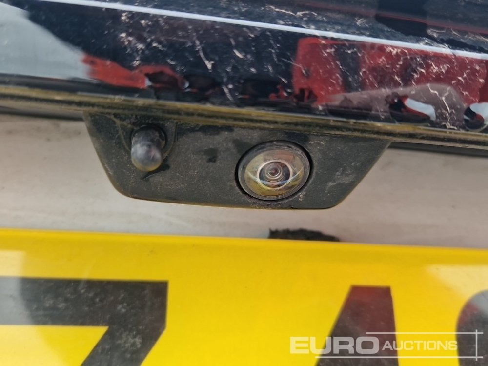 سيارة دفع رباعي 2019 Range Rover Evoque: صور 28