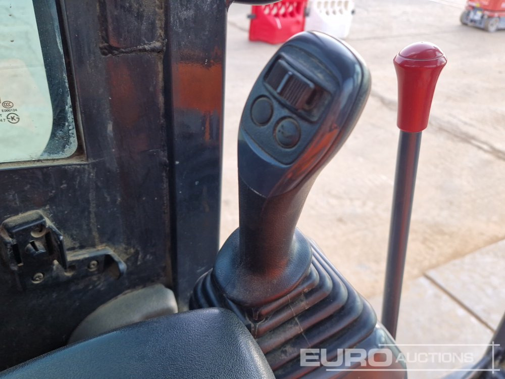 حفارة مصغرة 2020 Bobcat E85: صور 46