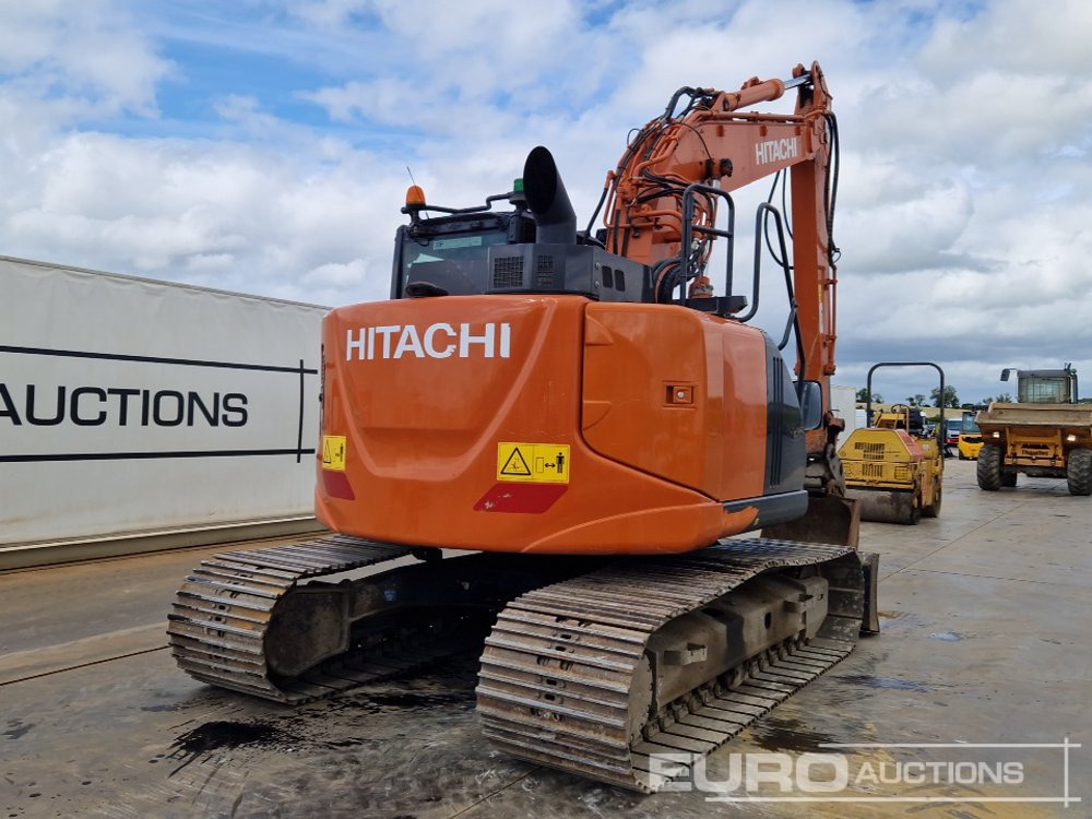 2020 Hitachi ZX135USBL-6 - حفارات زحافة: صور 5 2020 Hitachi ZX135USBL-6 - حفارات زحافة: صور 5