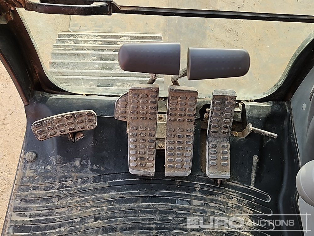حفارات زحافة 2020 Hitachi ZX210LC-6: صور 38