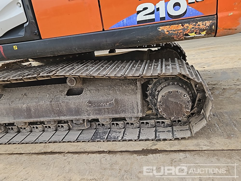 حفارات زحافة 2020 Hitachi ZX210LC-6: صور 11
