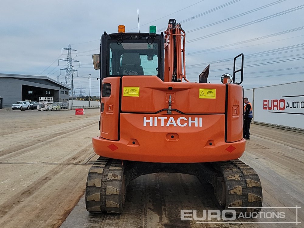 2020 Hitachi ZX85USB-6 - حفارة مصغرة: صور 4 2020 Hitachi ZX85USB-6 - حفارة مصغرة: صور 4