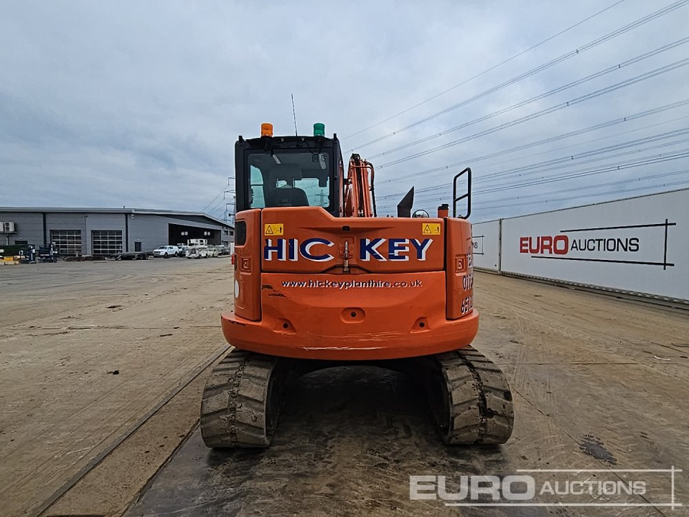 2020 Hitachi ZX85USB-6 - حفارة مصغرة: صور 4 2020 Hitachi ZX85USB-6 - حفارة مصغرة: صور 4