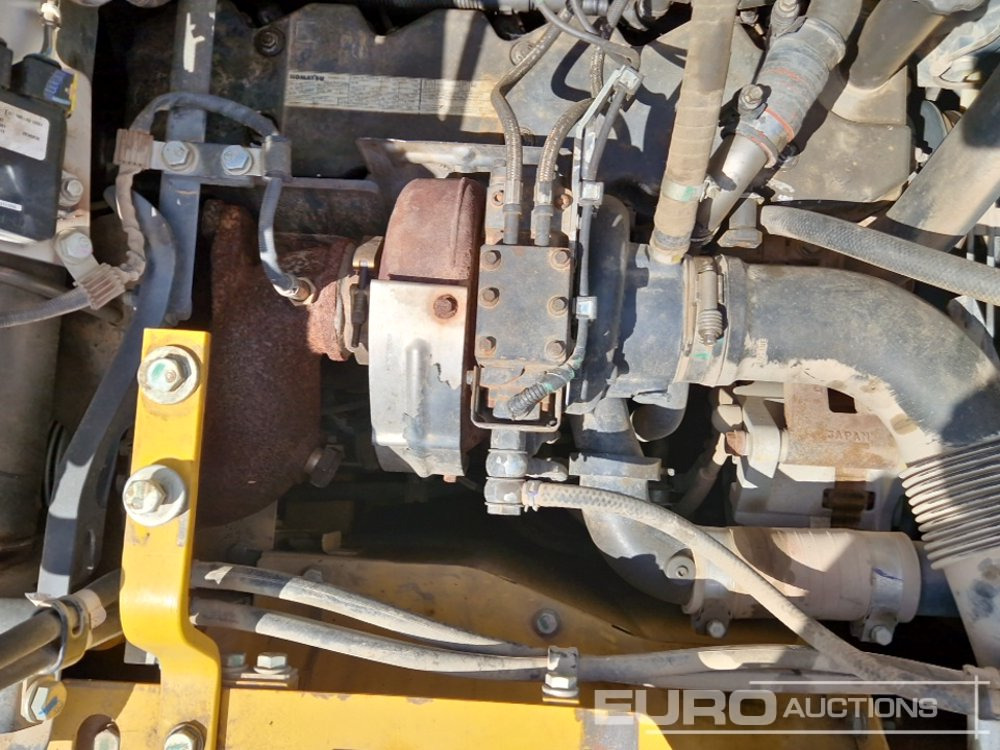 حفارات زحافة 2020 Komatsu PC210LC-11: صور 37