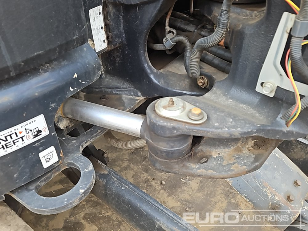 حفارة مصغرة 2020 Kubota U50-5: صور 17