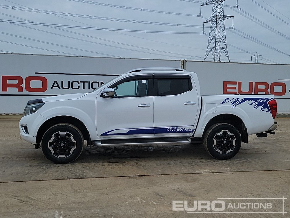 2020 Nissan Navara - شاحنة البيك أب: صور 2 2020 Nissan Navara - شاحنة البيك أب: صور 2