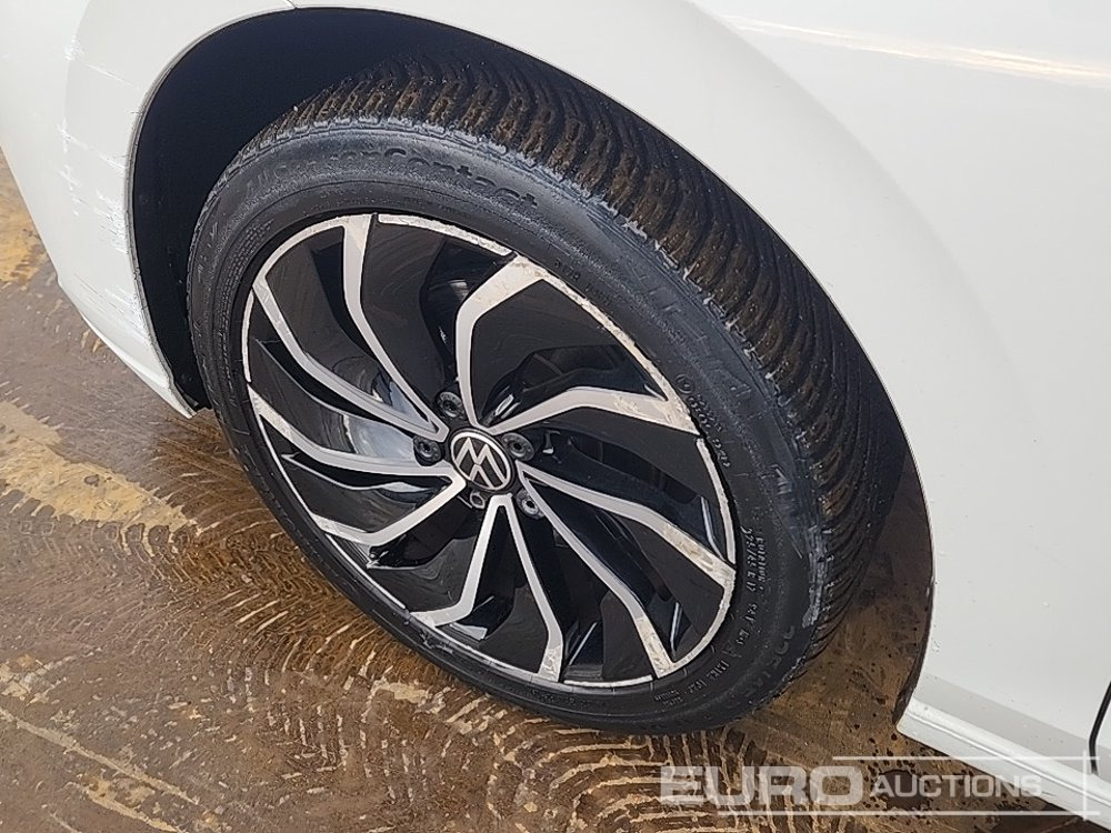 2020 Volkswagen Golf - سيارة: صور 5 2020 Volkswagen Golf - سيارة: صور 5