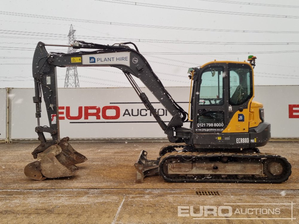 2020 Volvo ECR88D - حفارة مصغرة: صور 2 2020 Volvo ECR88D - حفارة مصغرة: صور 2