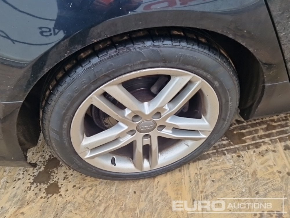 سيارة 2021 Audi A6: صور 7