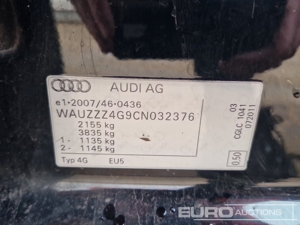 سيارة 2021 Audi A6: صور 48