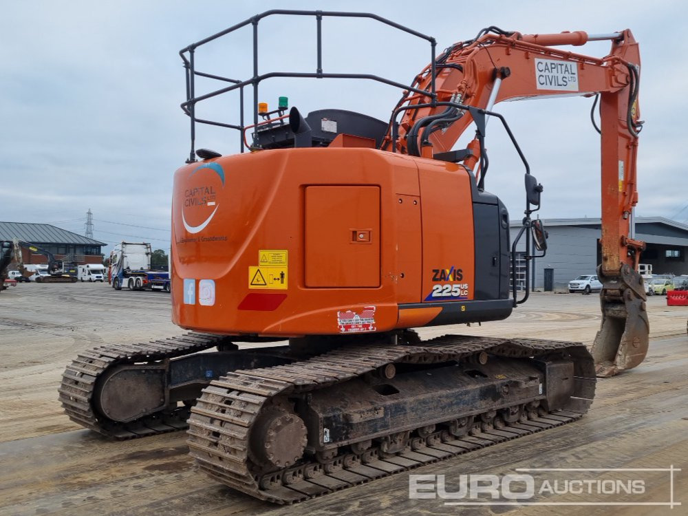 2021 Hitachi ZX225USLC-6 - حفارات زحافة: صور 5 2021 Hitachi ZX225USLC-6 - حفارات زحافة: صور 5