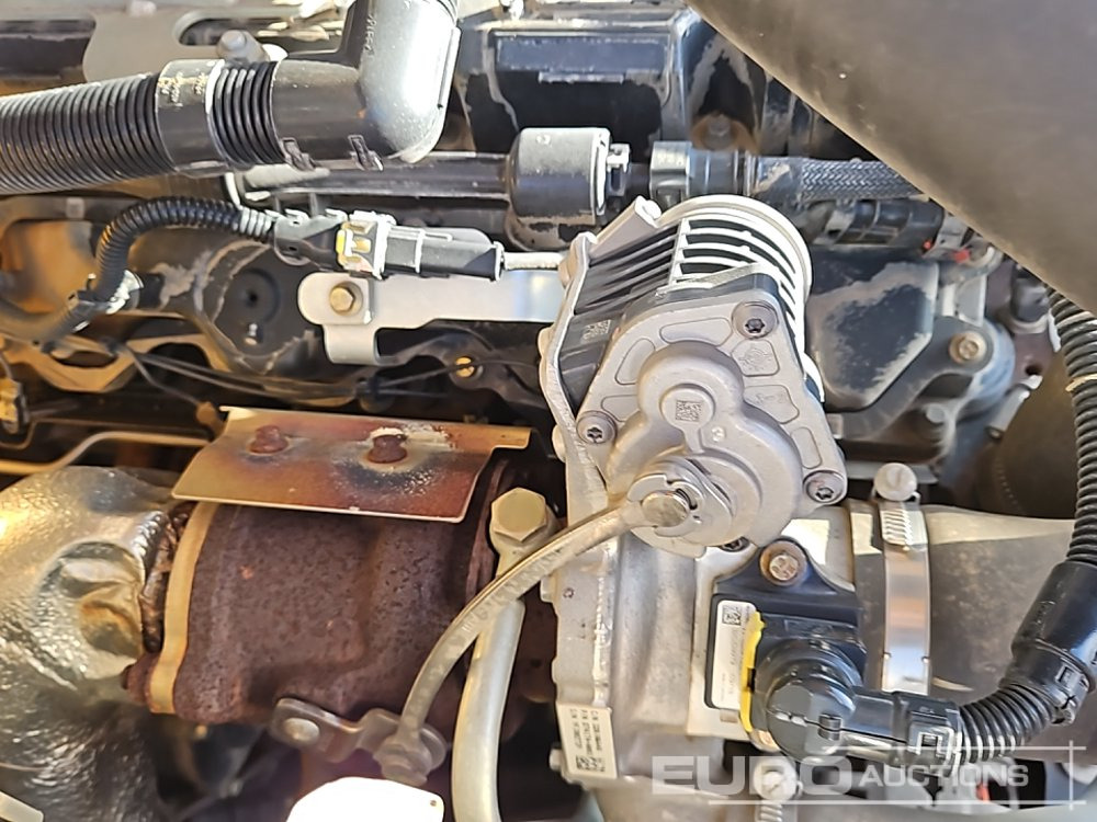 رافعة تلسكوبية 2021 JCB 531-70: صور 24