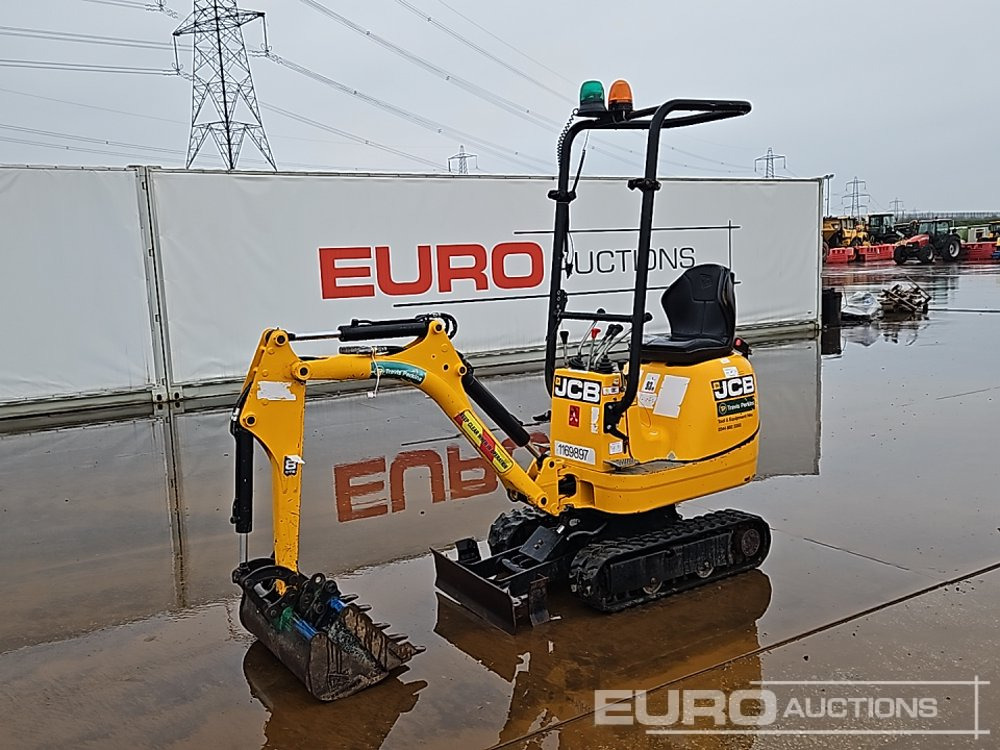 2021 JCB 8008CTS - حفارة مصغرة: صور 1 2021 JCB 8008CTS - حفارة مصغرة: صور 1