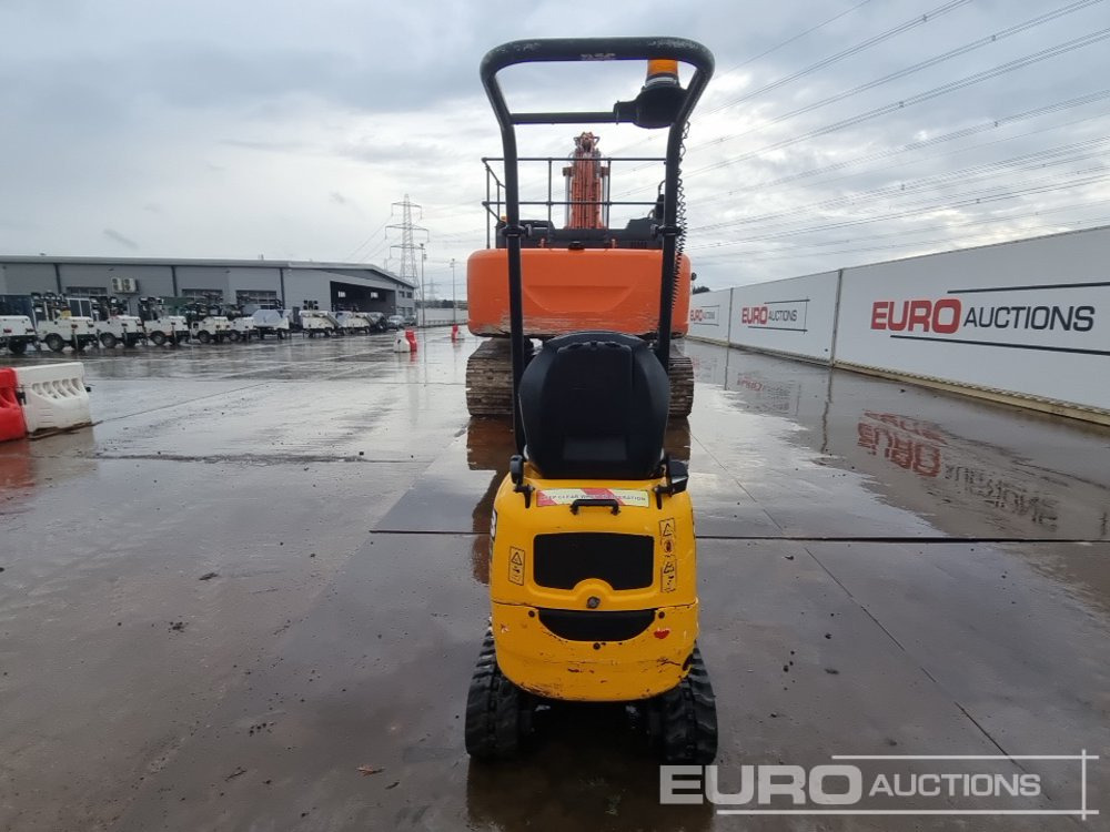 2021 JCB 8008CTS - حفارة مصغرة: صور 4 2021 JCB 8008CTS - حفارة مصغرة: صور 4