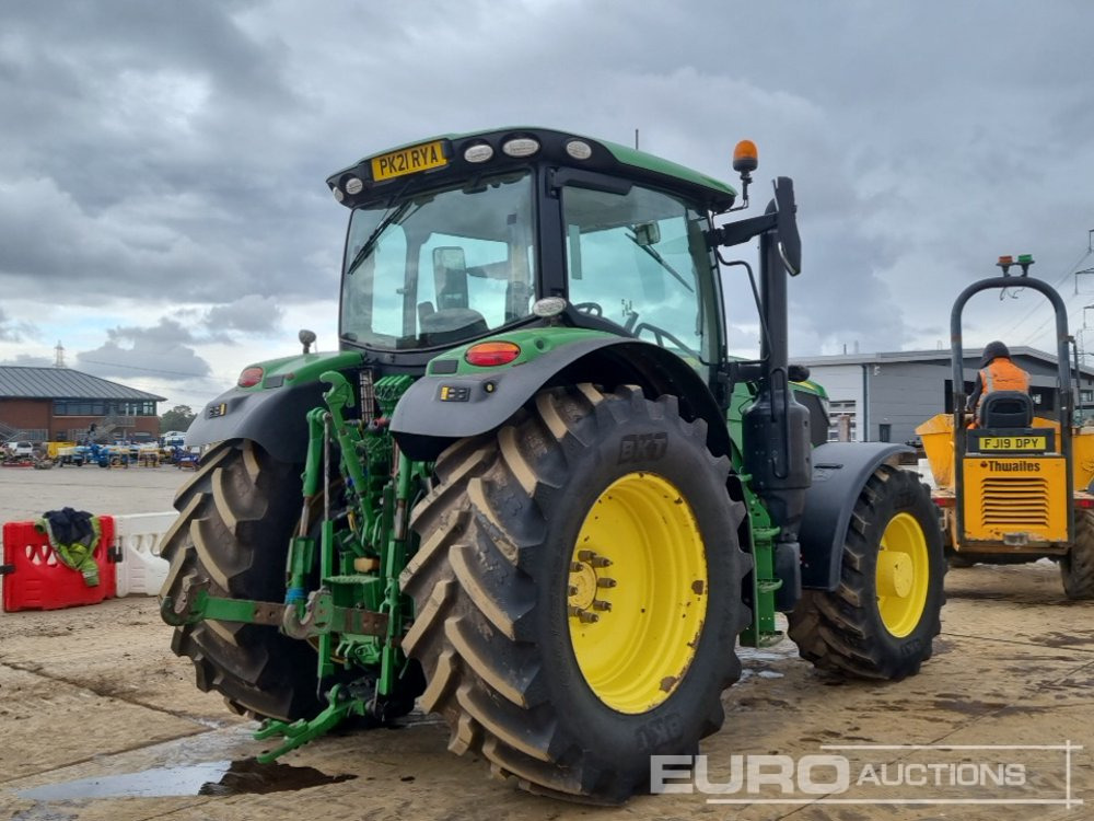 2021 John Deere 6155R - جرار: صور 5 2021 John Deere 6155R - جرار: صور 5