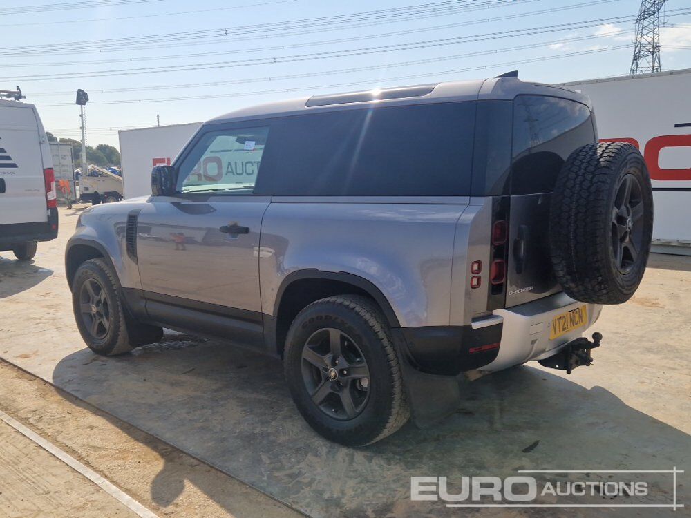 2021 Land Rover Defender - سيارة دفع رباعي: صور 3 2021 Land Rover Defender - سيارة دفع رباعي: صور 3