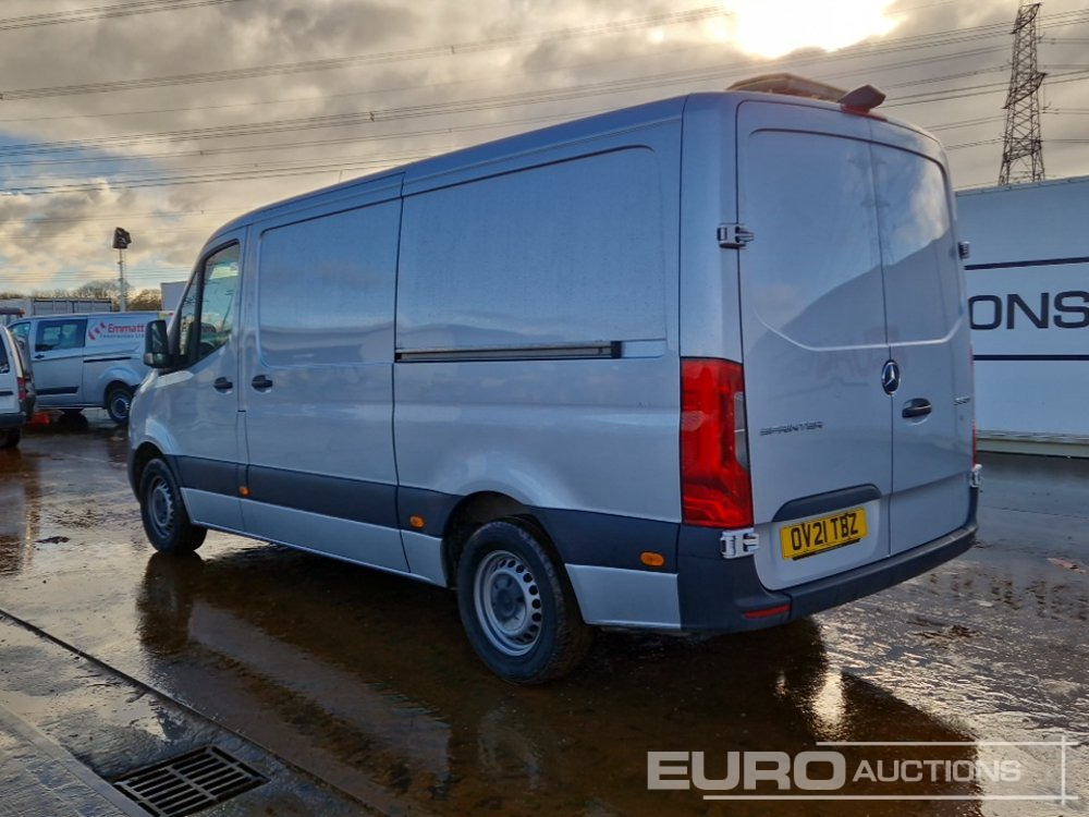 2021 Mercedes Sprinter 315CDI - الشاحنات الصغيرة: صور 3 2021 Mercedes Sprinter 315CDI - الشاحنات الصغيرة: صور 3