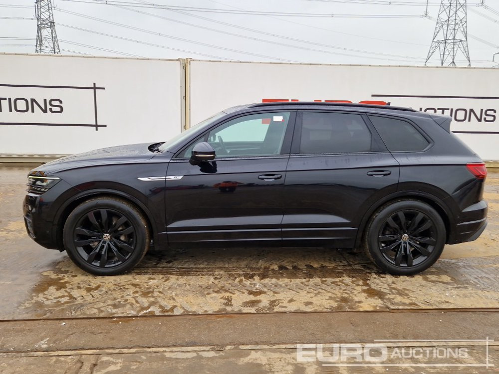 2021 Volkswagen Touareg - سيارة دفع رباعي: صور 2 2021 Volkswagen Touareg - سيارة دفع رباعي: صور 2