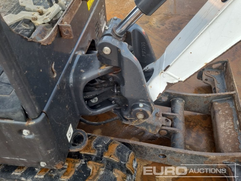 حفارة مصغرة 2022 Bobcat E17Z: صور 24