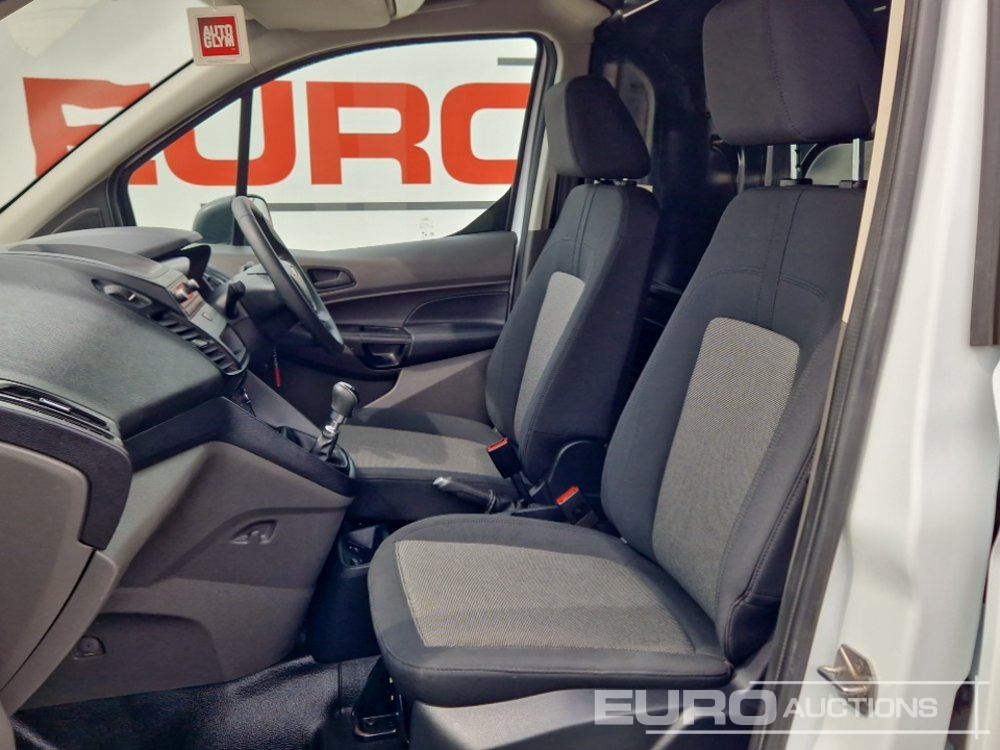 فان المدمجة 2022 Ford Transit Connect 220: صور 30