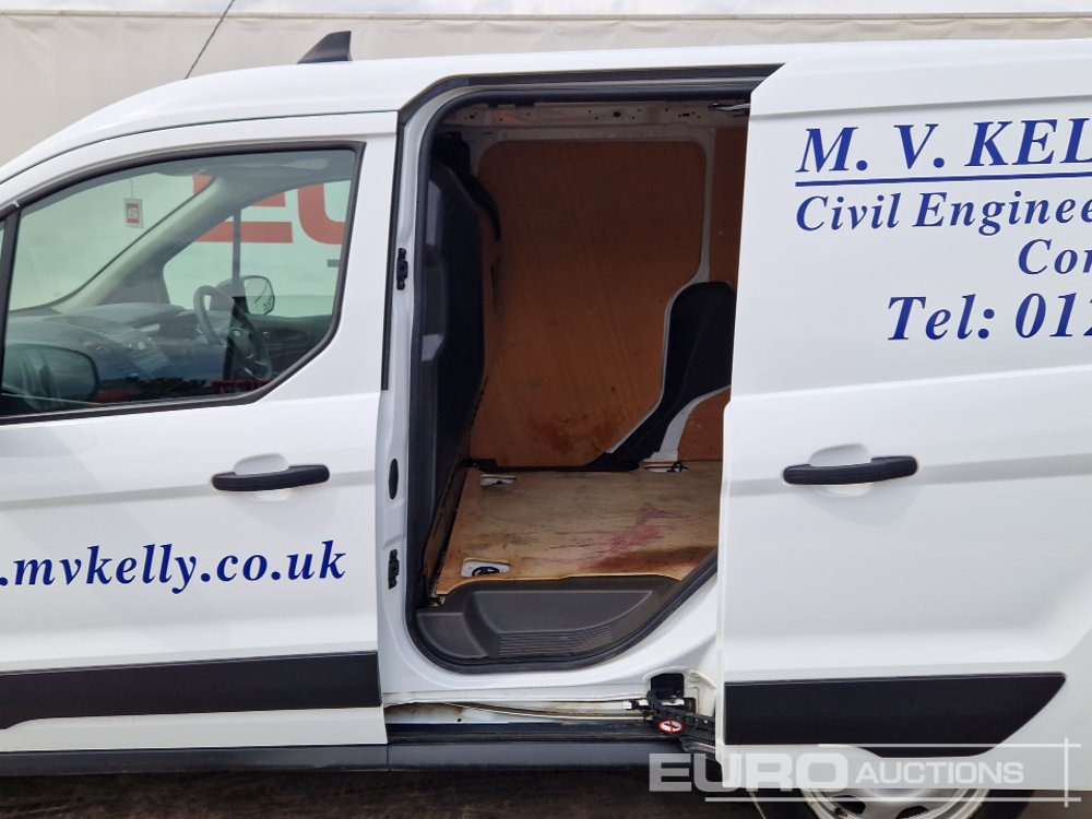 فان المدمجة 2022 Ford Transit Connect 220: صور 32