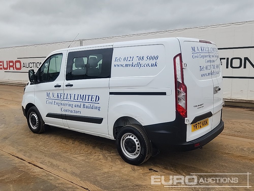 2022 Ford Transit Custom 300 - الشاحنات الصغيرة كابينة مزدوجة: صور 3 2022 Ford Transit Custom 300 - الشاحنات الصغيرة كابينة مزدوجة: صور 3