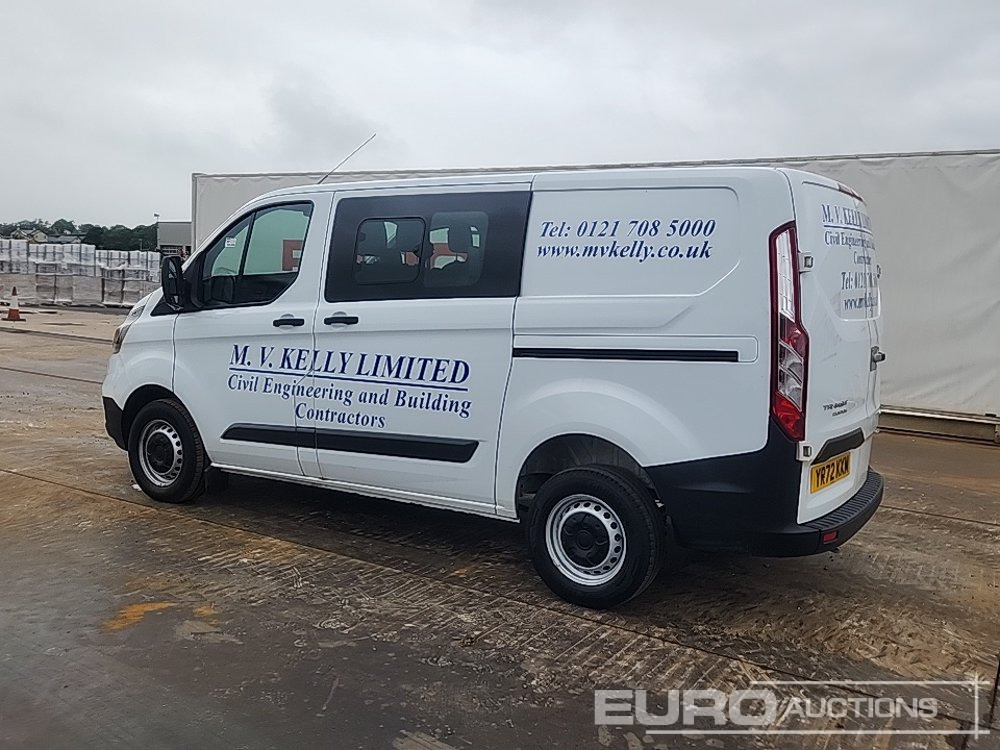 2022 Ford Transit Custom 300 - الشاحنات الصغيرة كابينة مزدوجة: صور 3 2022 Ford Transit Custom 300 - الشاحنات الصغيرة كابينة مزدوجة: صور 3